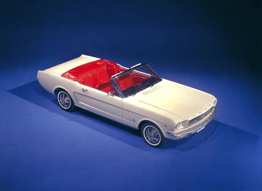  Ford Mustang Convertible 1964 года  (фото 6 из 27)